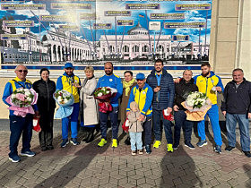 100 медалей і перше командне місце серед 81 країни світу