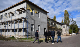 Як будують в районах