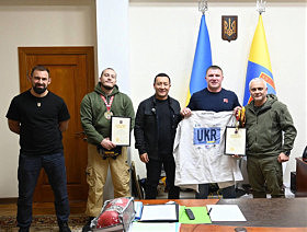 Почесні грамоти нашим спортсменам та героям