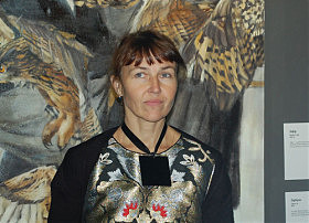 На фото Сніжани Павлової Яна Голуб’ятникова та її робота