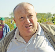 Анатолий Коган — директор департамента маркетинга, большой энтузиаст своего дела.