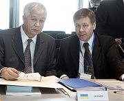 Украинская делегация: Дмитрий Гурский, министр министерства по защите окружающей среды, и Алексей Шовкопляс, посол по особым поручениям МИД Украины