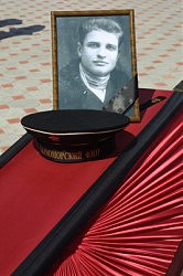 Единственный известный из погибших — краснофлотец Тимофей Кучерук