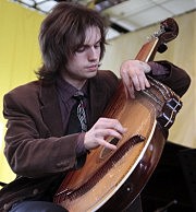 Лауреат второй премии Георгий Матвиив, аспирант ОГМА им. А. Неждановой, успешно доказавший, что бандура — суперджазовый инструмент