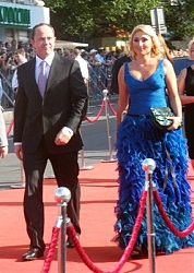 На красной дорожке — президент ОМКФ Виктория Тигипко с супругом, вице-премьером Сергеем Тигипко. Фото Ольги Ильницкой