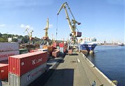Контейнерный терминал Одесского порта
