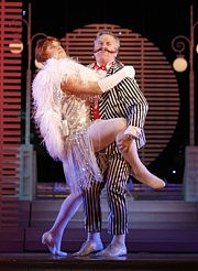 Дафна и Озгуд Филдинг III — Владислав Кутуев и Павел Коломийчук