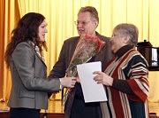 Юбиляр принимает поздравления