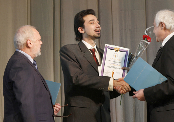 Солист одесской оперы Виктор Шевченко