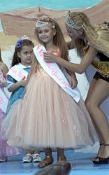 «Мини-Мисс Одесса-2012» 7-летняя Ева Ястремская