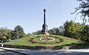 «Новое — старое» лицо Александровской колонны в парке Шевченко