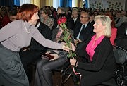 Награждение  учителей-ветеранов