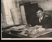 ...дослужился до звания старшего лейтенанта;