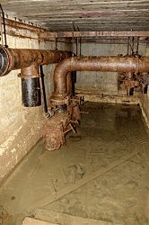 Остатки вентиляционной системы бункера