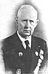 Капитан т/х «Ворошилов» А. Ф. Шанцберг