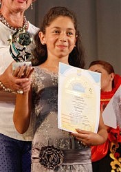 Моника Арутюнян — лауреат I степени в номинации «эстрадный вокал»