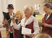 Фольклорный вокальный ансамбль под управлением С. Дементьевой