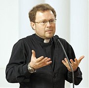 Настоятель лютеранского храма Апостола Павла пастор Андрей Гамбург