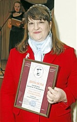 Лауреат премии Ростислава Палецкого в номинации «Декоративная роспись» Алла Диасамидзе