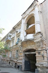 Елизаветинский, 21