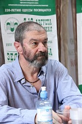 Олег Губарь