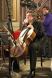 Лауреат международных конкурсов Вадим Ларчиков