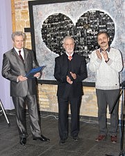 С. Гриневецкий, А.Горбенко и А. Малик вручают награды