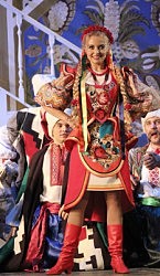 Оксана — Наталья Ткачук