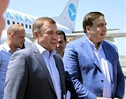 Своими впечатлениями от полета делятся Игорь Васюник и Михеил Саакашвили