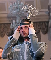 Модель из коллекции Флоры Михаэлы