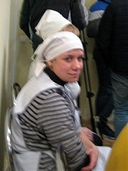 Самая молодая сотрудница Дома милосердия — младшая медсестра, или нянечка, Валентина Горищенко