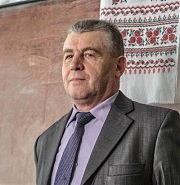 Александр Завгородний — директор опорной школы