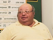 Председатель худсовета театра Народный артист Украины Олег Школьник