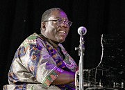 Сайрус Честнат