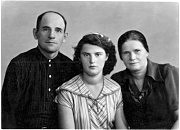 Семья строителя Голубова