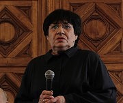 Полина Овчинникова