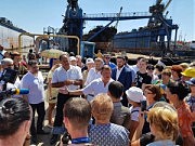 Разговор лидера Радикальной партии с работниками ИСРЗ о самом насущном