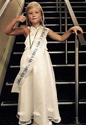 Одесситка Вероника Шевченко — мини-мисс Фестиваль