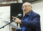 Выступает Михаил Жванецкий