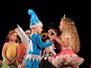 Дюймовочка