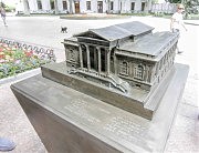 Макет здания Археологического музея