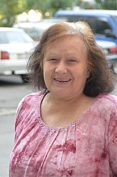 Председатель ОСМД «Среднефонтанская, 30» Екатерина Петровна Шкурат