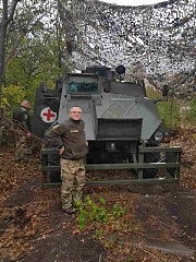 Полковнику медицинской службы Илье Гайдаржи часто приходилось оказывать первую помощь и проводить операции рядом с зоной боев