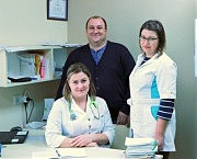 Игорь Иванов и молодая команда медиков —Ирина Жуковская и Наталья Ашомка