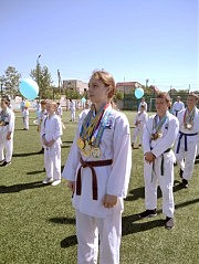 С надеждой на будущие награды