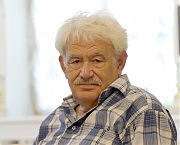 Автор иллюстраций Григорий Палатников