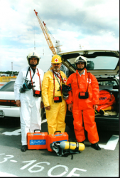 Во время ликвидации аварии. В центре — руководитель научно-практического центра Евгений Белобров