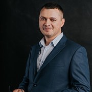 Сергей Узунов