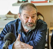 Олег Губарь