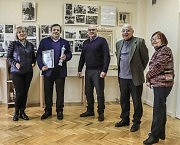 Традиционное фото в музее редакции